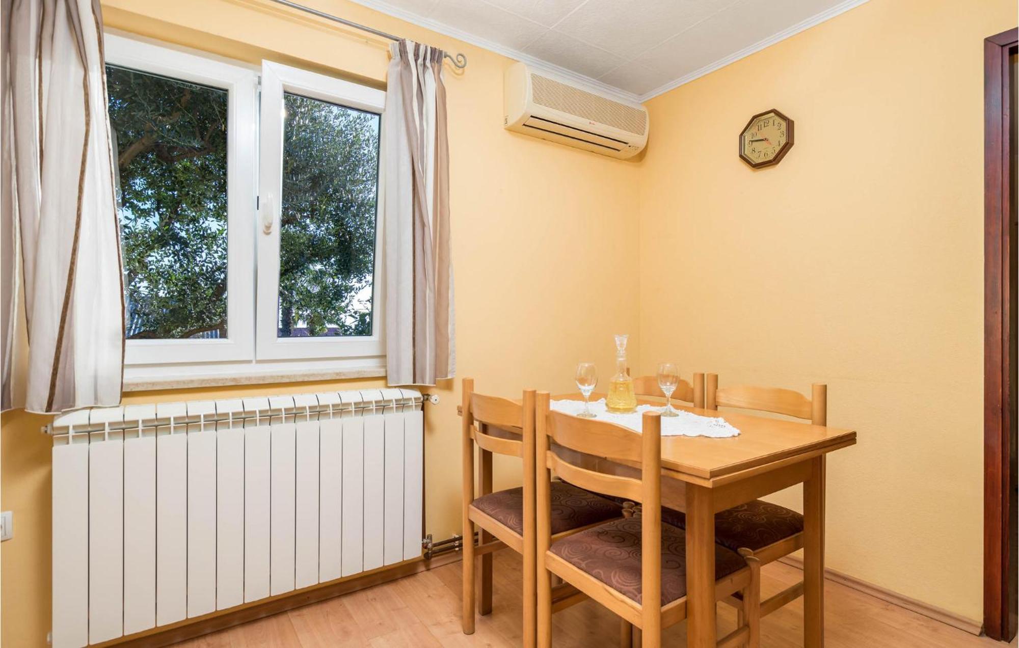 Stunning Apartment In Lovran With Kitchen Esterno foto